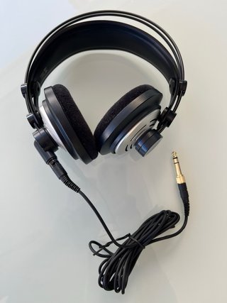 Auriculares Profesionales AKG K141 MKII