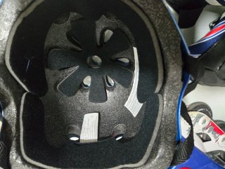 Patines ajustables niño T32-34 + casco/proteccione