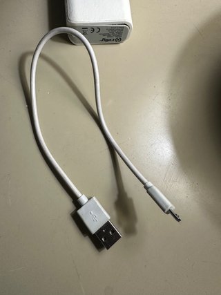 Power bank Celly con cavo USB
