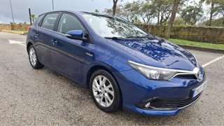 Toyota Auris 2016