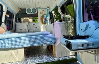 Ford E-Transit 2003