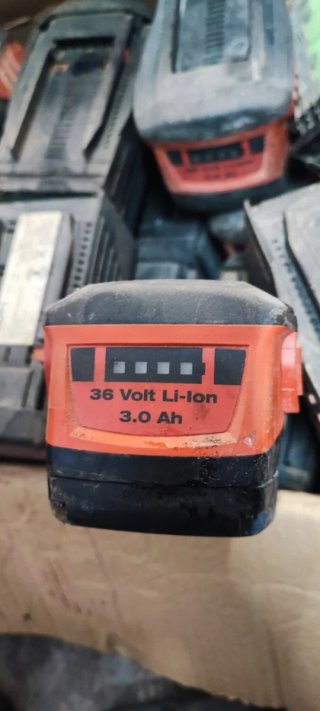 Pack 5 Baterías Milwaukee M18 y M12