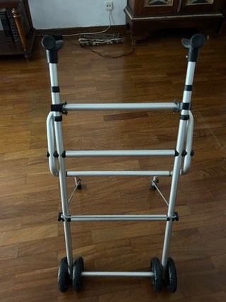 Andador Taca-taca plegable