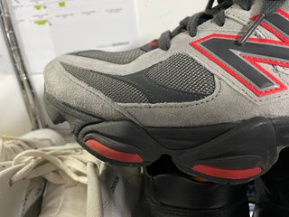 Zapatillas New Balance 9060 T45
