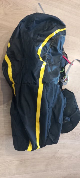 Silla parapente y mochila airbag hike & fly