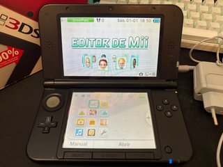 Nintendo 3DS XL Roja con Caja