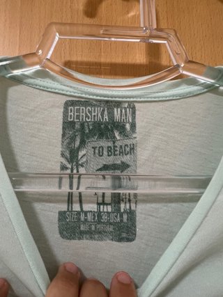 Camiseta Bershka azul