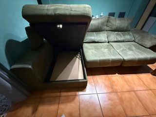 Sofá Chaiselongue con Canapé Verde