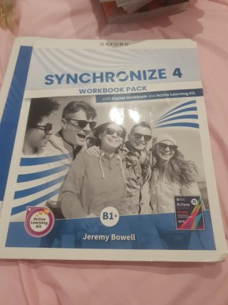 Synchronize 4 Students Book (Spain)