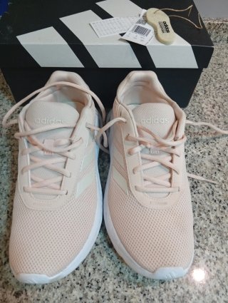 Adidas Cloudfoam talla 39 impecables