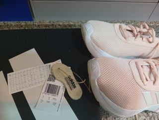 Adidas Cloudfoam talla 39 impecables