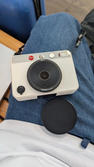 Leica Sofort 2 usata una volta, come nuova