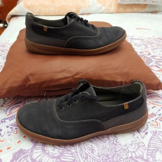 El Naturalista/Lona y Antelina/Gris Marengo 42