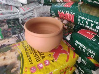 Maceta terracota pequeña