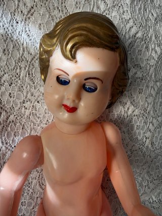 Muñeca antigua en celuloide
