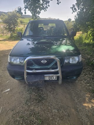 Nissan Terrano II 2000
