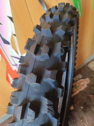Dunlop Geomax MX34 80/100/21 DOT 24 pari al nuovo