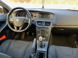 Volvo V40 Cross Country 1.6 D2 Kinetic 2014
