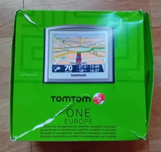 GPS TomTom con accesorios