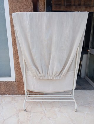 Cortinas beige de tela