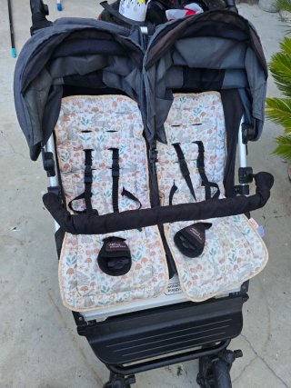 Carro Gemelar compacto Mountain Buggy Duet