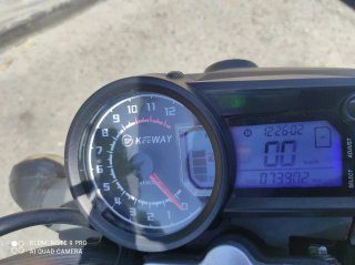 Moto Keeway RKV 125 Negra y Roja