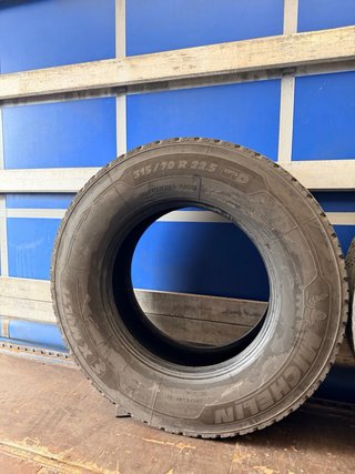 Neumáticos Michelin 315/70 R 22.5