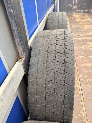 Neumáticos Michelin 315/70 R 22.5