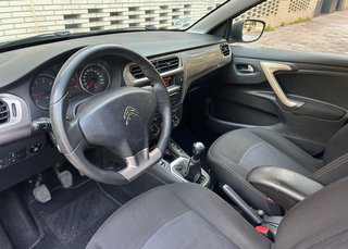 Citroen C-Élysée "MOTOR VTI, MUY BUEN ESTADO"