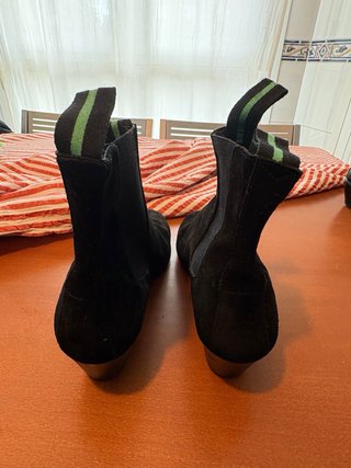 Botines Flamenco  Negro en ante de niño Talla 35