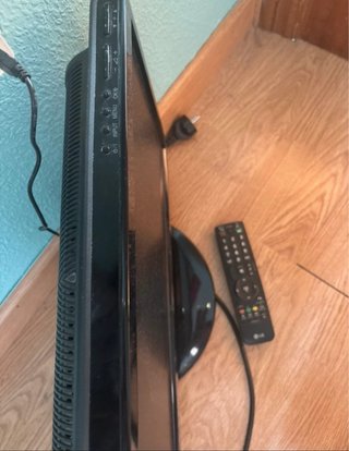 LG 19LH2000 TV 19 -
