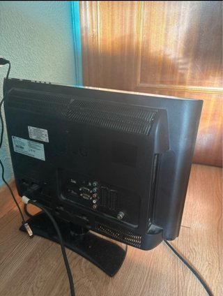 LG 19LH2000 TV 19 -