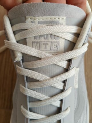 Zapatillas Vans Grises y Blancas