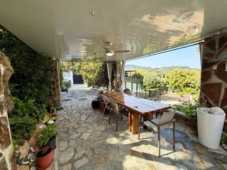 CASA A 4 VENTS AMB PISCINA EN VENDA A VACARISSES