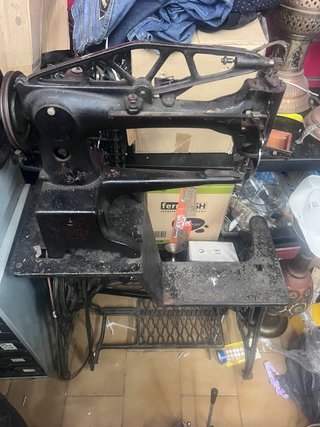 Máquina de coser Singer antigua