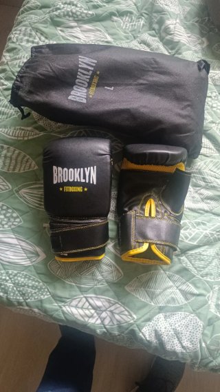 Guantes Brooklyn Fitboxing Negros y Amarillos