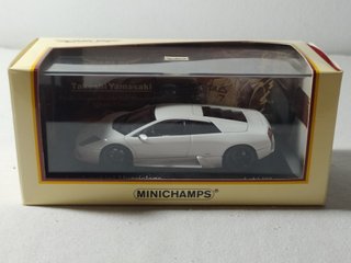 Lamborghini Murcielago de 2004 a escala 1/43