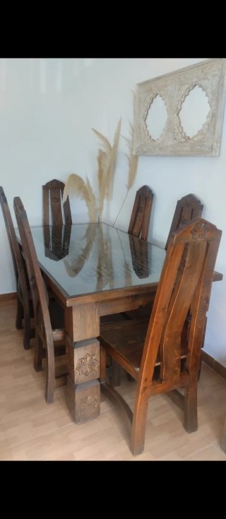Silla de comedor madera tallada