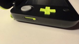 Nintendo New 2DS XL Negra/Verde