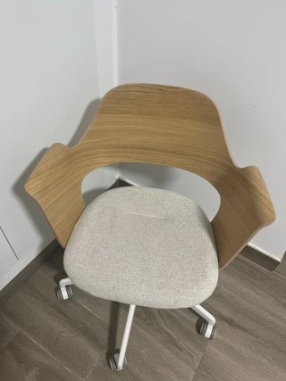 Silla de escritorio madera y tela