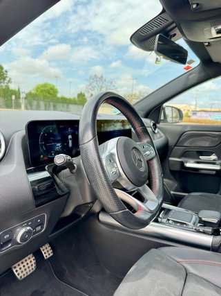 Mercedes-Benz GLA AMG LINE 2021
