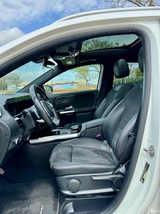 Mercedes-Benz GLA AMG LINE 2021