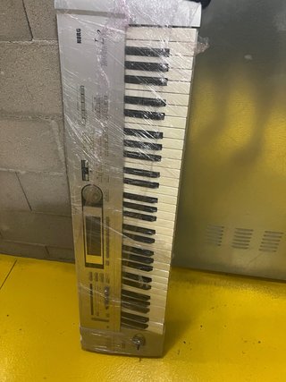 Sintetizador Korg Triton