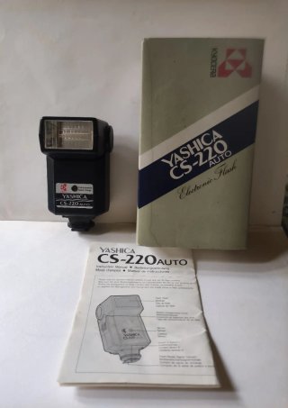 Yashica 108 Multiprogram Analogica