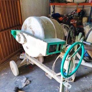 Hormigonera insonora Imer 250L
