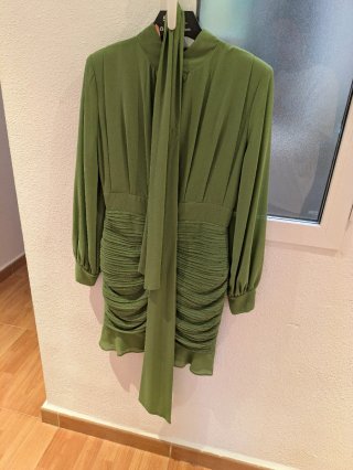 Vestido invitada Bimani verde