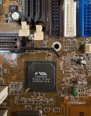 Placa base VIA Pentium 3 + 2x Memoria JetRam 256MB