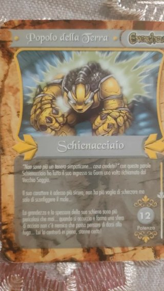 Gormiti Schienacciaio Oro + Carta