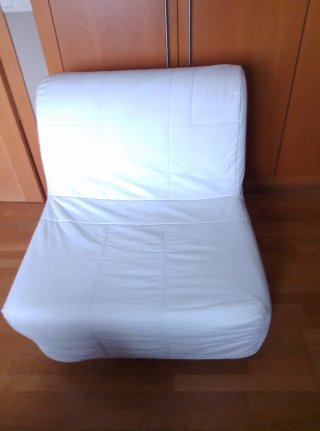 Sillón-cama blanco
