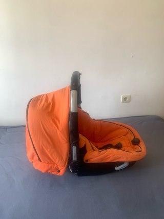 Silla de coche bebé naranja